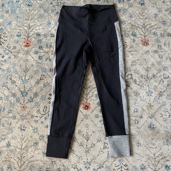 Vuori Origin leggings - Picture 2 of 4